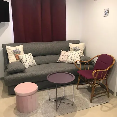 Mobile Gardenia Apartman Biograd na Moru